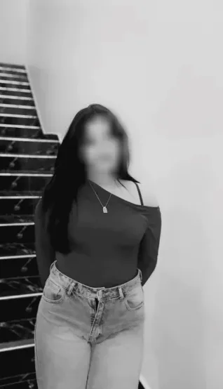Adriana, 18 años