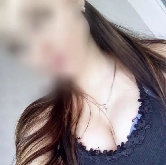 Amina, 26 años