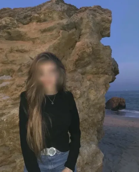 Ariadna, 34 años