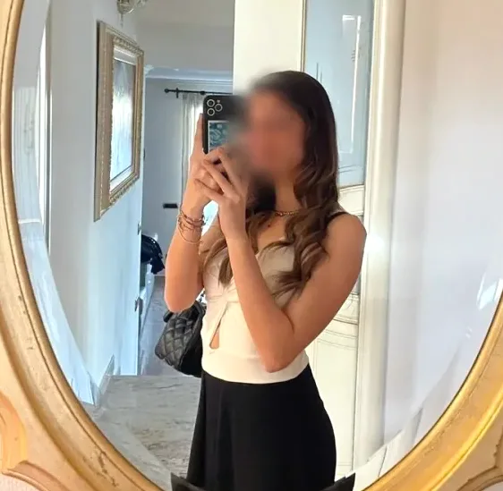 Mireia, 19 años
